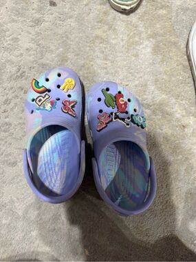 CROCS Kids Lavender Tie-Dye Clog with Fun Jibbitz Charms
